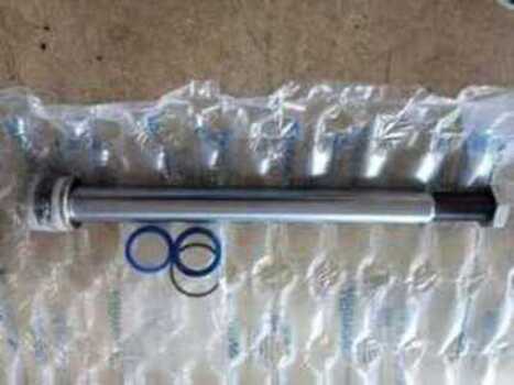 MİKSER DÖKÜŞ KAPAK  HİDROLİK PİSTON  İÇ SİLİNDİR VE KEÇE TAKIMI 